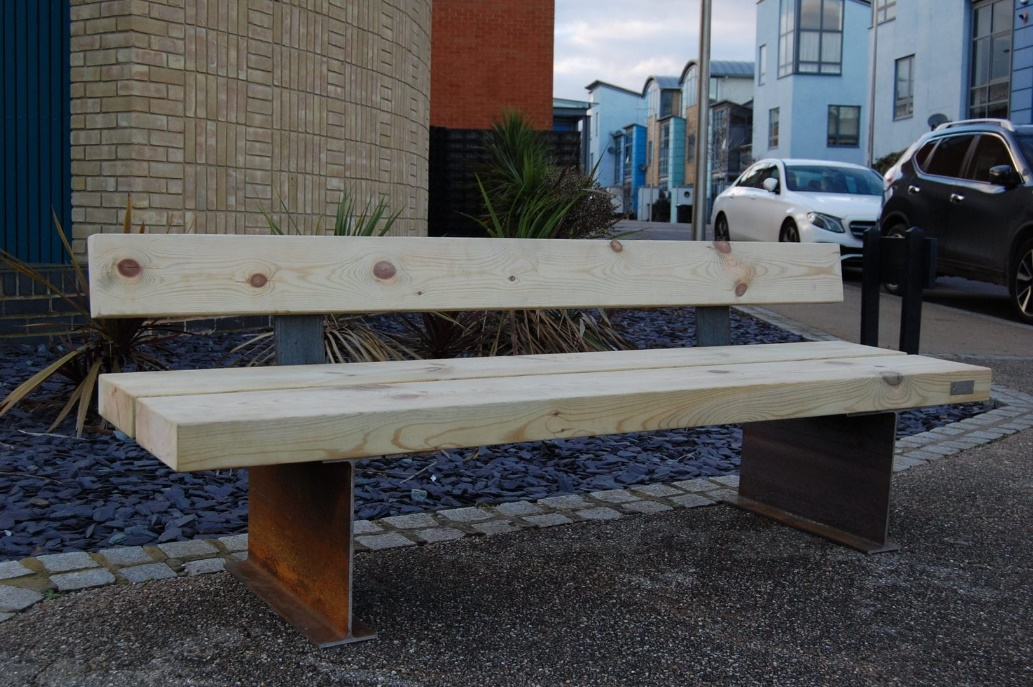 Solid Street Furniture Refinishing Tips