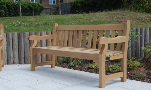 1.8m Westminster Seat
